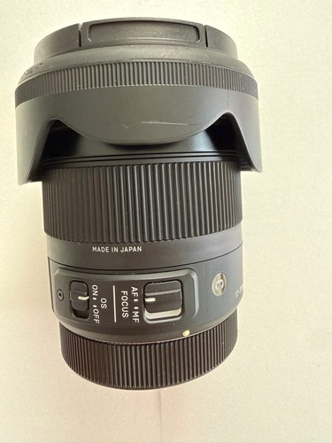 Sigma 70mm 4 dc - 17,